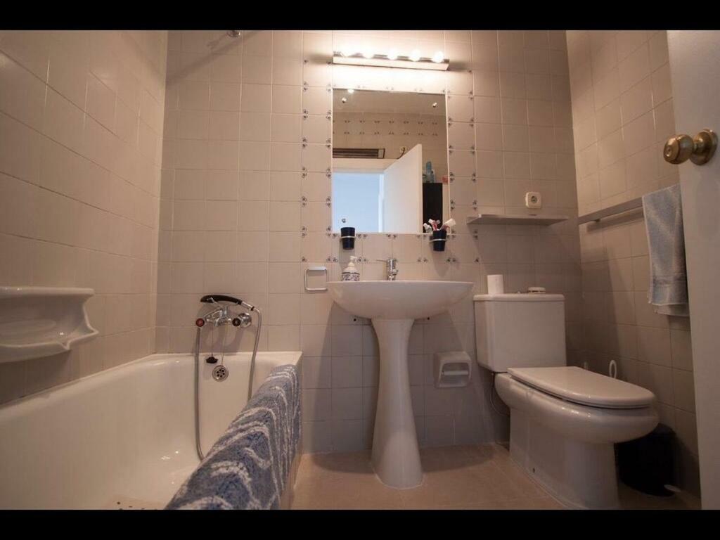 Apartment By The Beach Sitio de Calahonda ภายนอก รูปภาพ