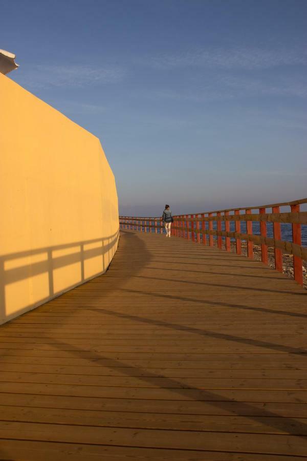 Apartment By The Beach Sitio de Calahonda ภายนอก รูปภาพ