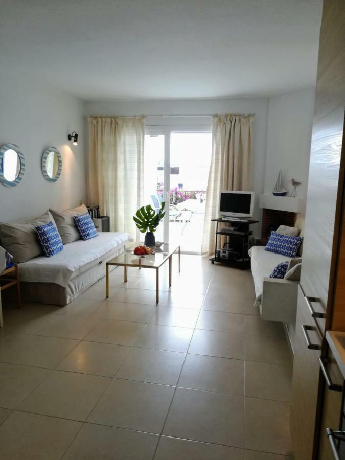 Apartment By The Beach Sitio de Calahonda ภายนอก รูปภาพ